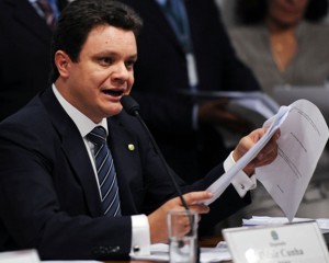 CPMI pede a quebra do sigilo bancário, fiscal e telefônico de Carlinhos Cachoeira deputado odair cunha 2